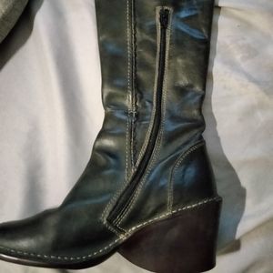 Knee high boots size 37